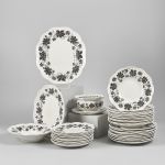 1073 9428 DINNERWARE